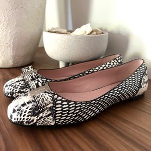 NEW Ferragamo Vera Flats - Snake Skin